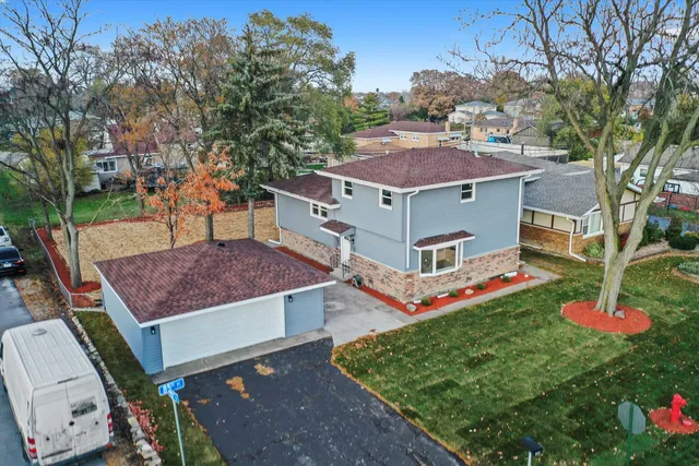 $430,000 | 8938 West 85th Place, Justice, IL 60458