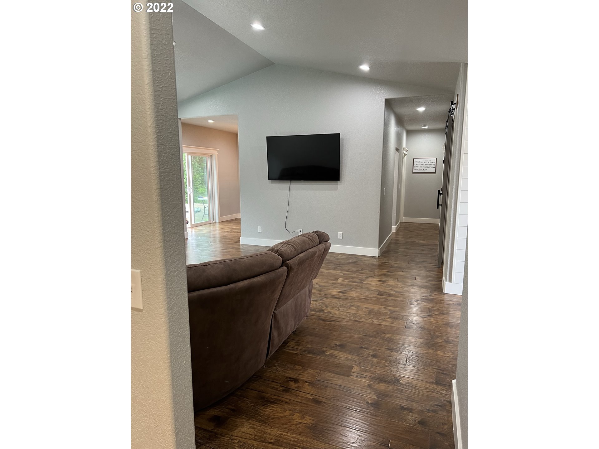 5514 North Fork Road Florence, OR 97439 - Photo 2 of 17 Gallery Image 2