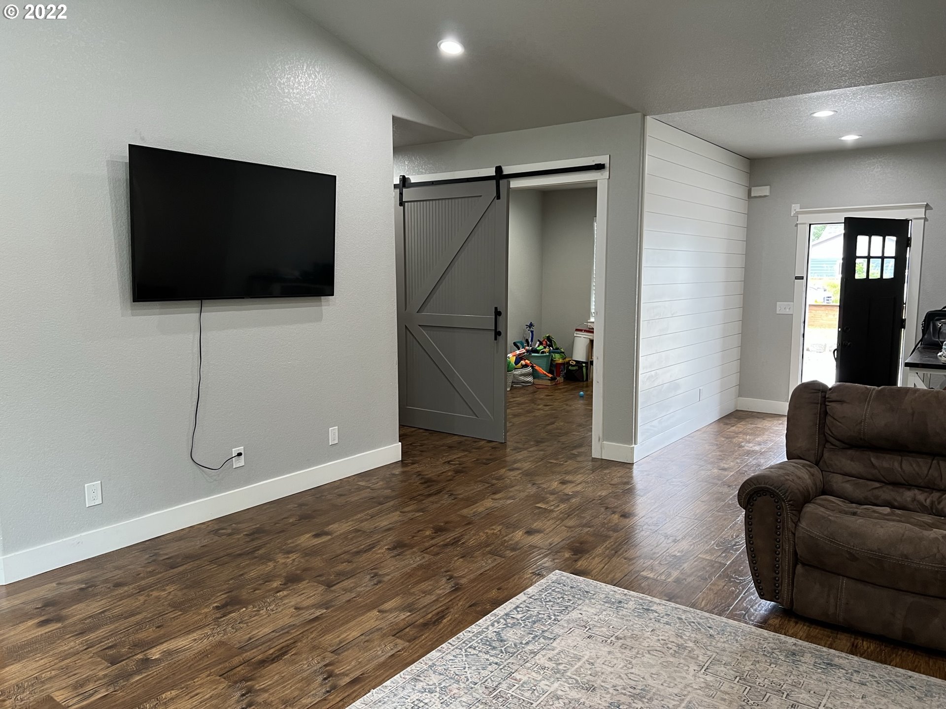 5514 North Fork Road Florence, OR 97439 - Photo 3 of 17 Gallery Image 3