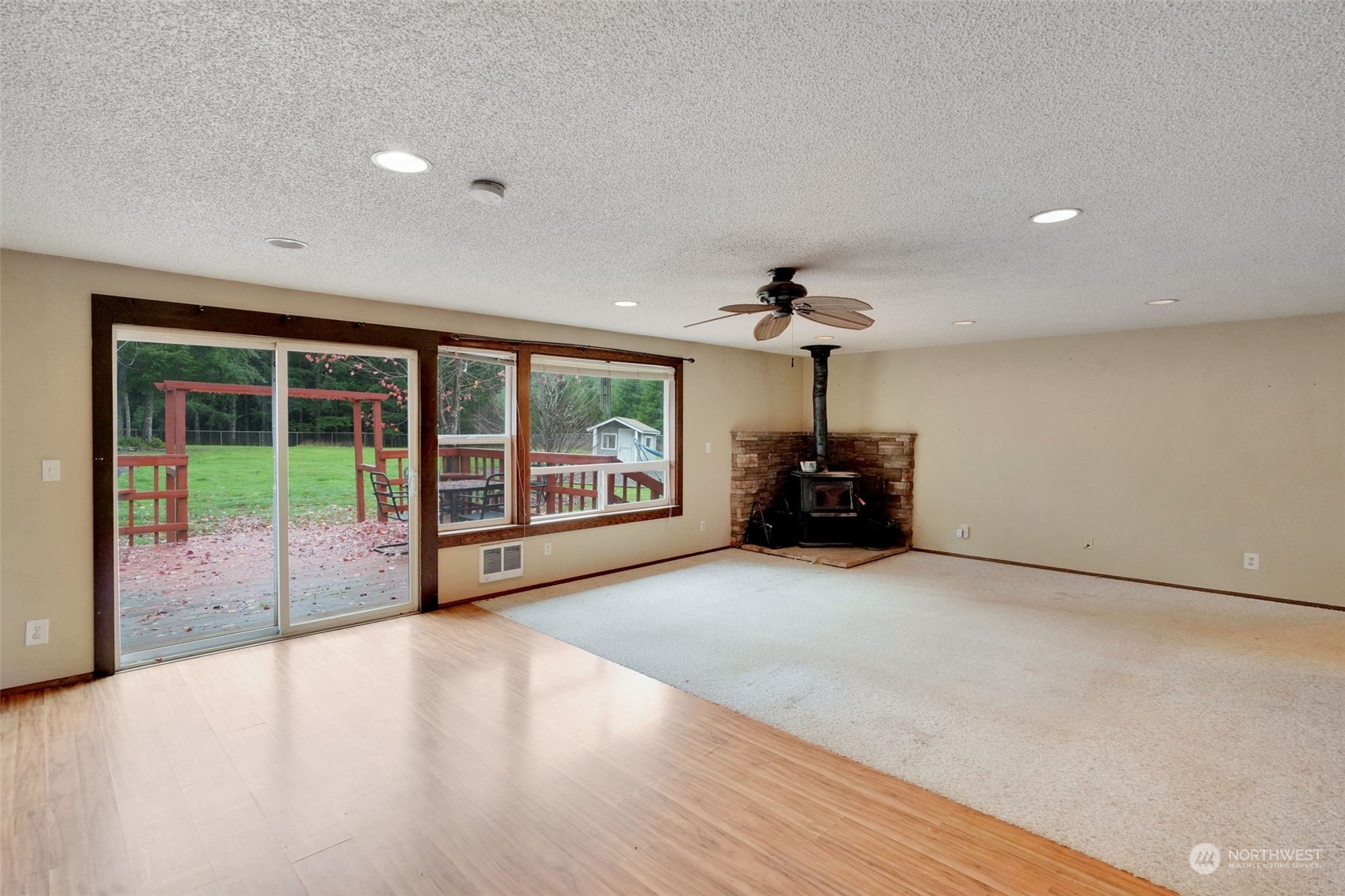 454 Harmon Road, Unit 27 Chehalis, WA 98532 - Photo 3 of 34