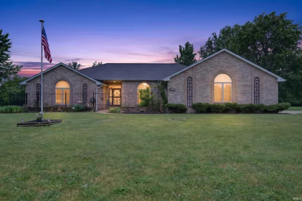 $475,000 | 1408 Melanie Court, Kokomo, IN 46902