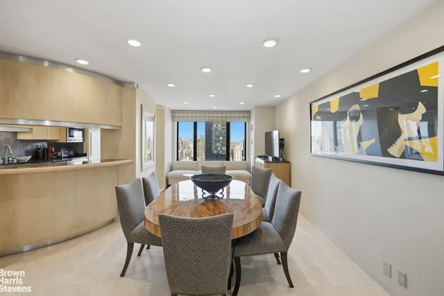 $3,450,000 | 425 East 58th Street, Unit 33D | Sutton Place