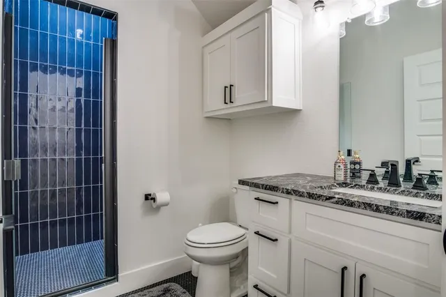 $949,000 | 112 Wooded Acrs Drive, Mineral Wells, TX 76067