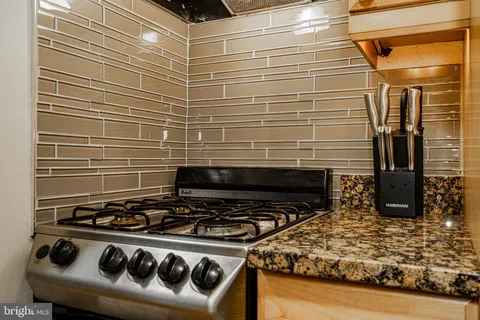 $199,900 | 250 South 13th Street, Unit 1F, Philadelphia, PA 19107