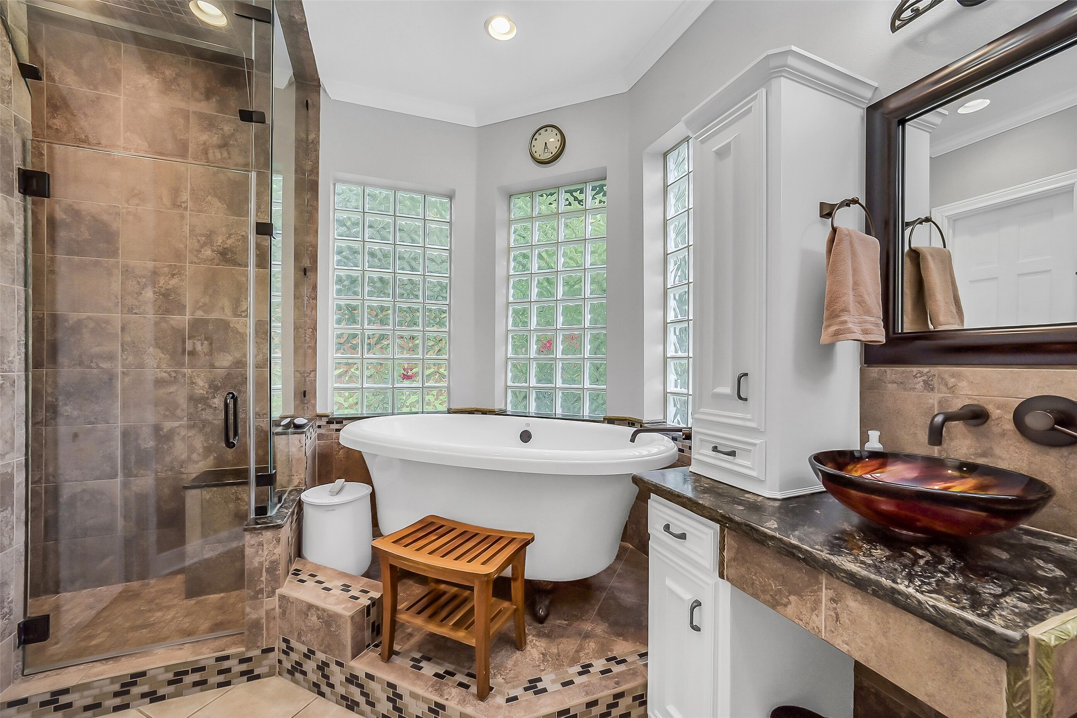 1260 Fries Road Houston, TX 77055 - Photo 23 of 42