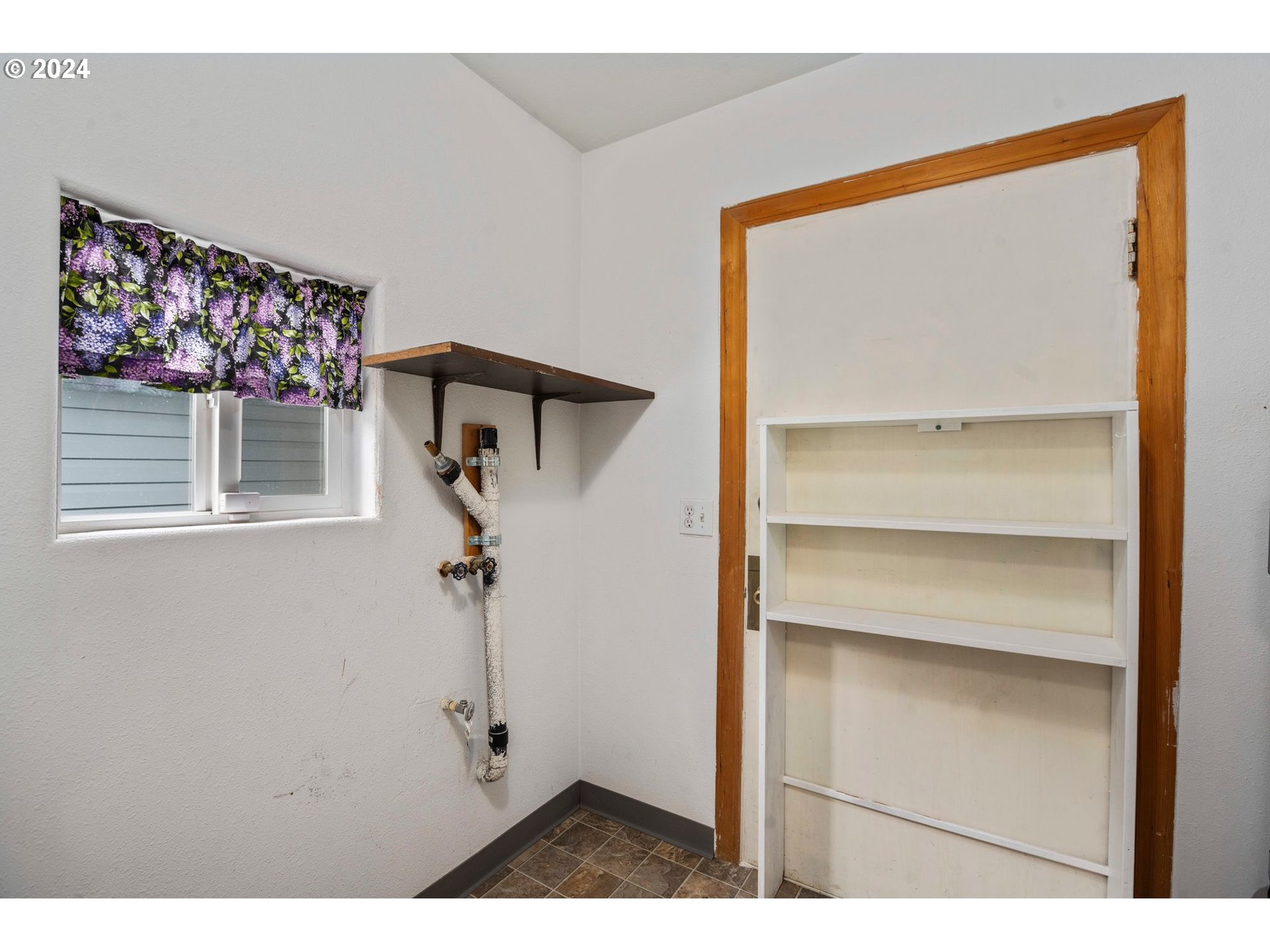 119 Lone Oak Road, Unit 300 Longview, WA 98632 - Photo 20 of 32 Gallery Image 20