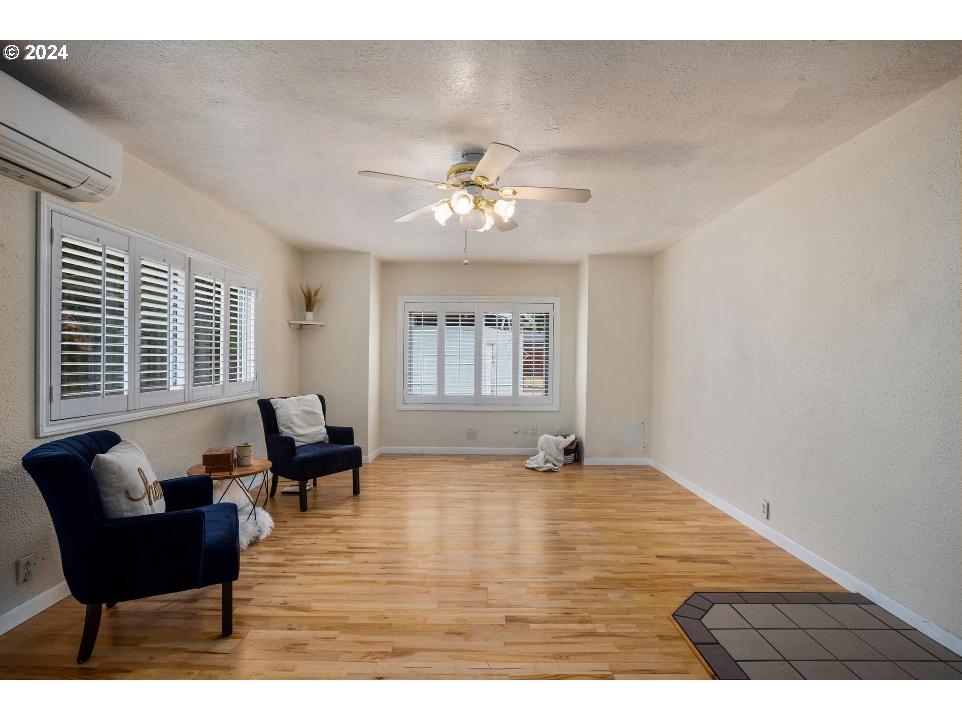119 Lone Oak Road, Unit 300 Longview, WA 98632 - Photo 3 of 32 Gallery Image 3