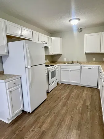 $1,595 | 3960 Arbor Pl Lane, Chattanooga, TN 37416