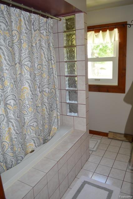 8835 Marr Road Almont, MI 48003 - Photo 25 of 35 2014-07-18 09.40
