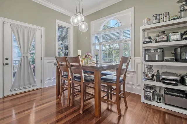 $950,000 | 141 Wando Reach Drive, Charleston, SC 29492