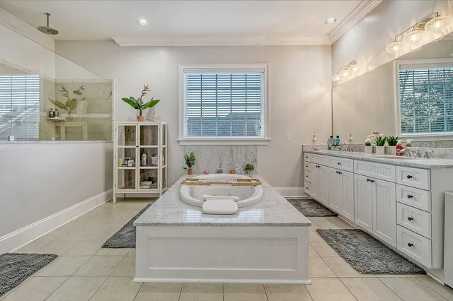 $950,000 | 141 Wando Reach Drive, Charleston, SC 29492