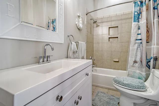 $950,000 | 141 Wando Reach Drive, Charleston, SC 29492