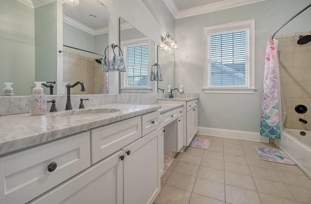 $950,000 | 141 Wando Reach Drive, Charleston, SC 29492