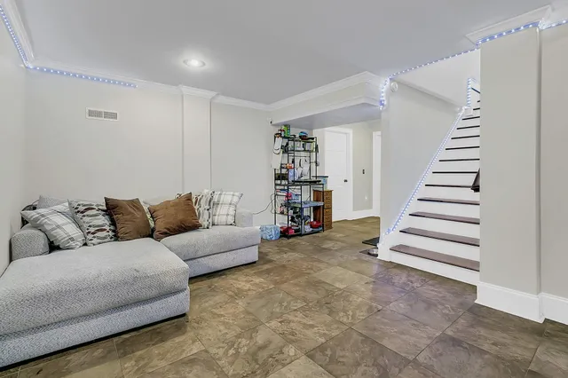 $950,000 | 141 Wando Reach Drive, Charleston, SC 29492