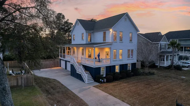 $950,000 | 141 Wando Reach Drive, Charleston, SC 29492