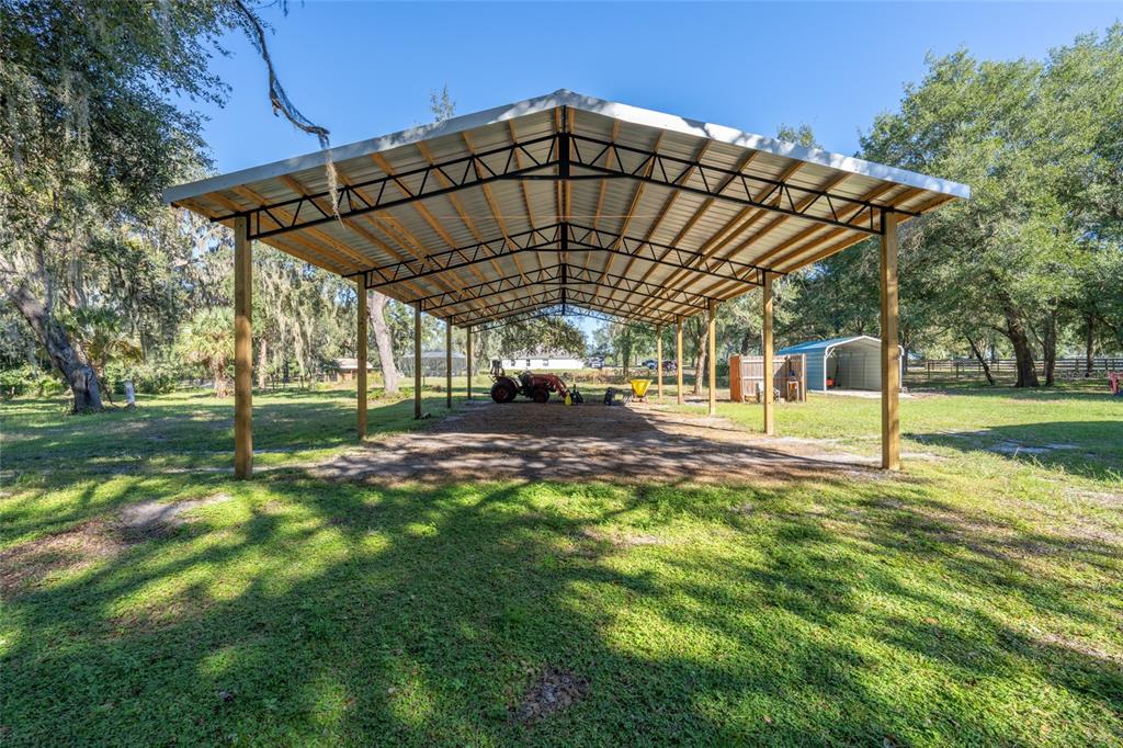 17123 Southeast 173rd Terrace Road Weirsdale, FL 32195 - Photo 11 of 62