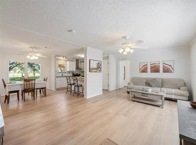 $335,000 | 17123 Southeast 173rd Terrace Road, Weirsdale, FL 32195