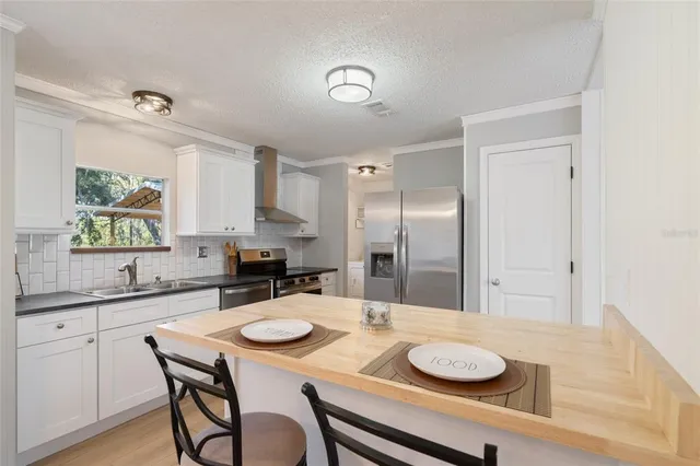 $335,000 | 17123 Southeast 173rd Terrace Road, Weirsdale, FL 32195