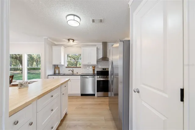 $335,000 | 17123 Southeast 173rd Terrace Road, Weirsdale, FL 32195