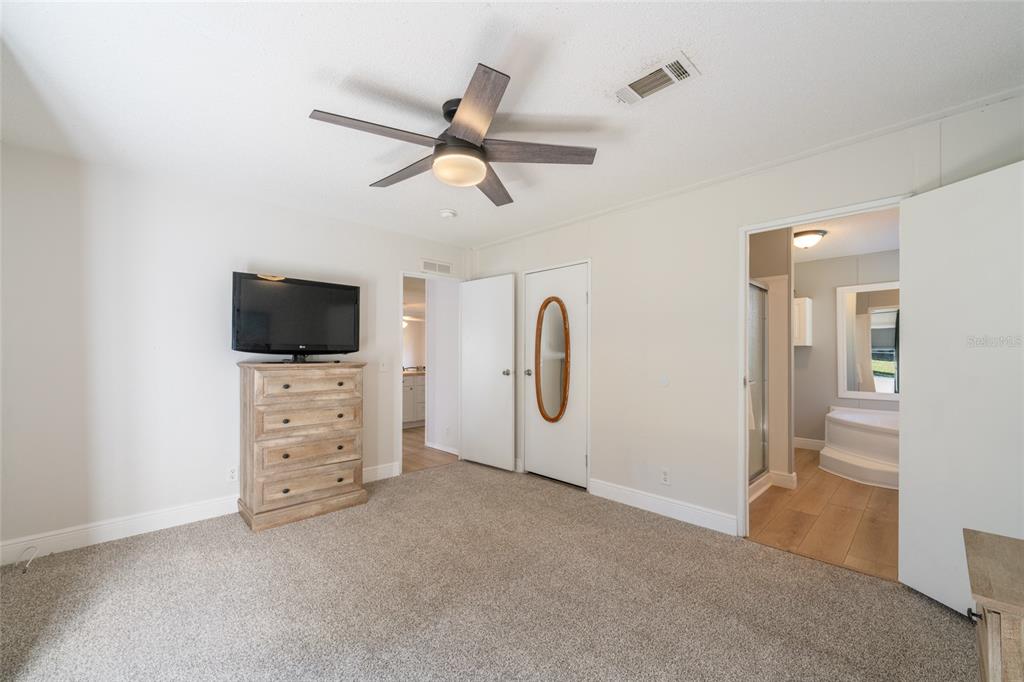 17123 Southeast 173rd Terrace Road Weirsdale, FL 32195 - Photo 32 of 62