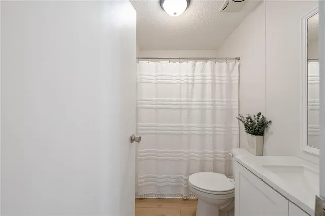 $335,000 | 17123 Southeast 173rd Terrace Road, Weirsdale, FL 32195