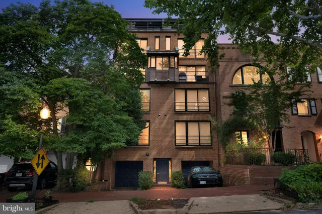 $1,050,000 | 2519 I Street Northwest, Unit 1, Washington, DC 20037