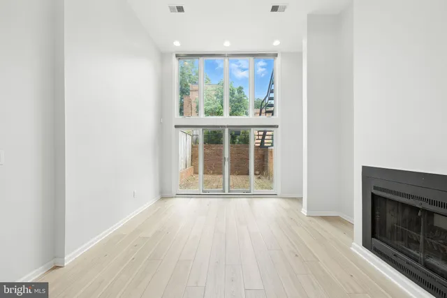 $1,050,000 | 2519 I Street Northwest, Unit 1, Washington, DC 20037