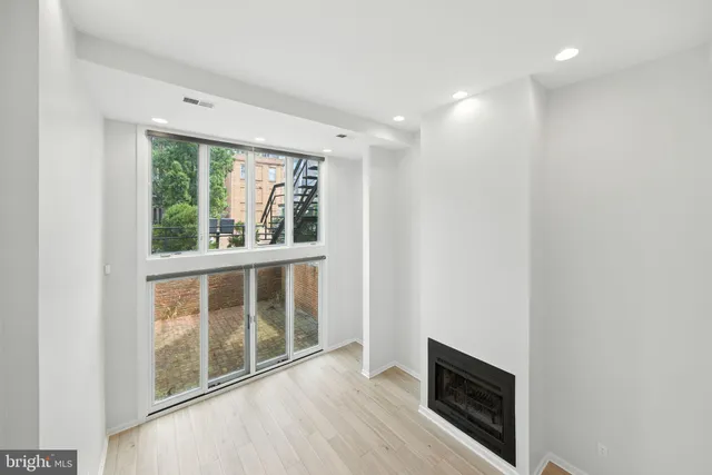 $1,050,000 | 2519 I Street Northwest, Unit 1, Washington, DC 20037