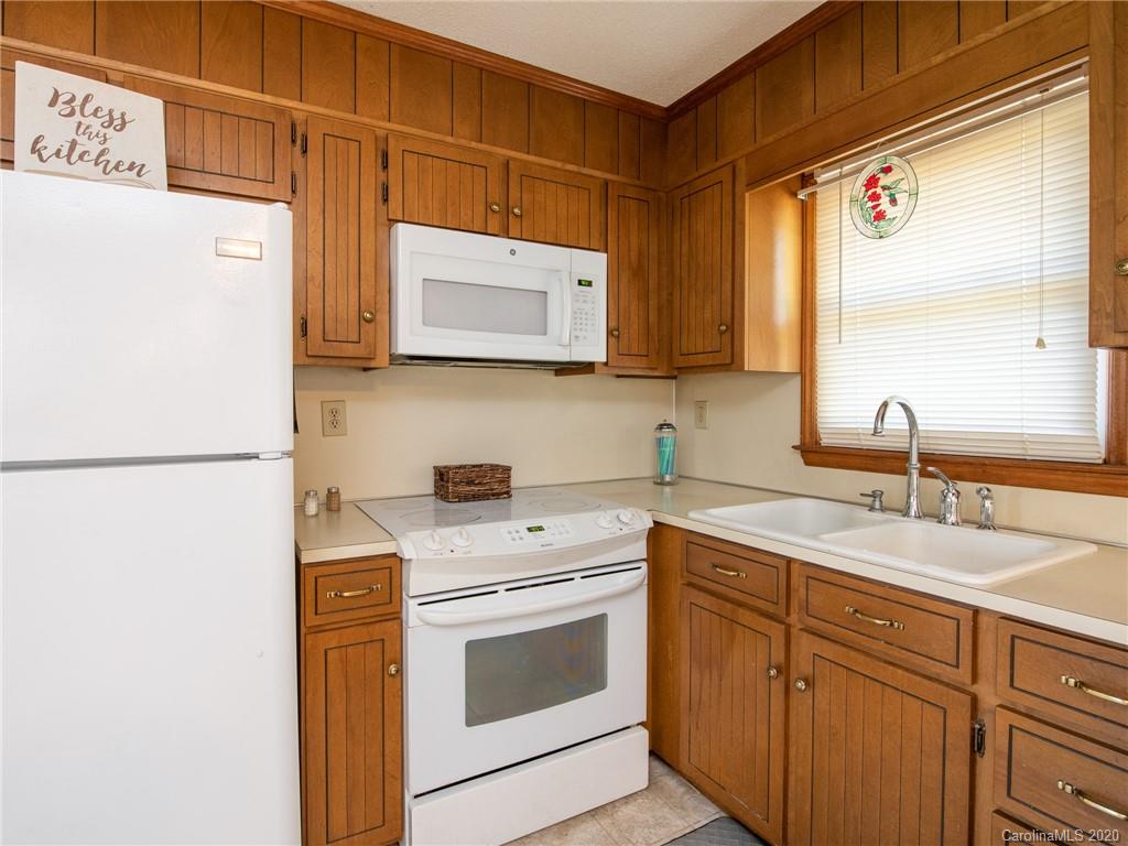 2402 Honeycutt-Simpson Road Monroe, NC 28110 - Photo 7 of 28