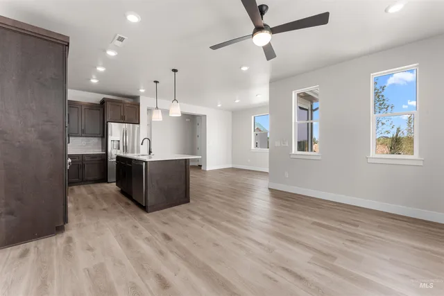 $429,990 | 152 South Koyukuk Lane, Star, ID 83669