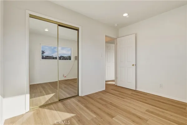 $1,695 | 22862 15th Street, Newhall, CA 91321