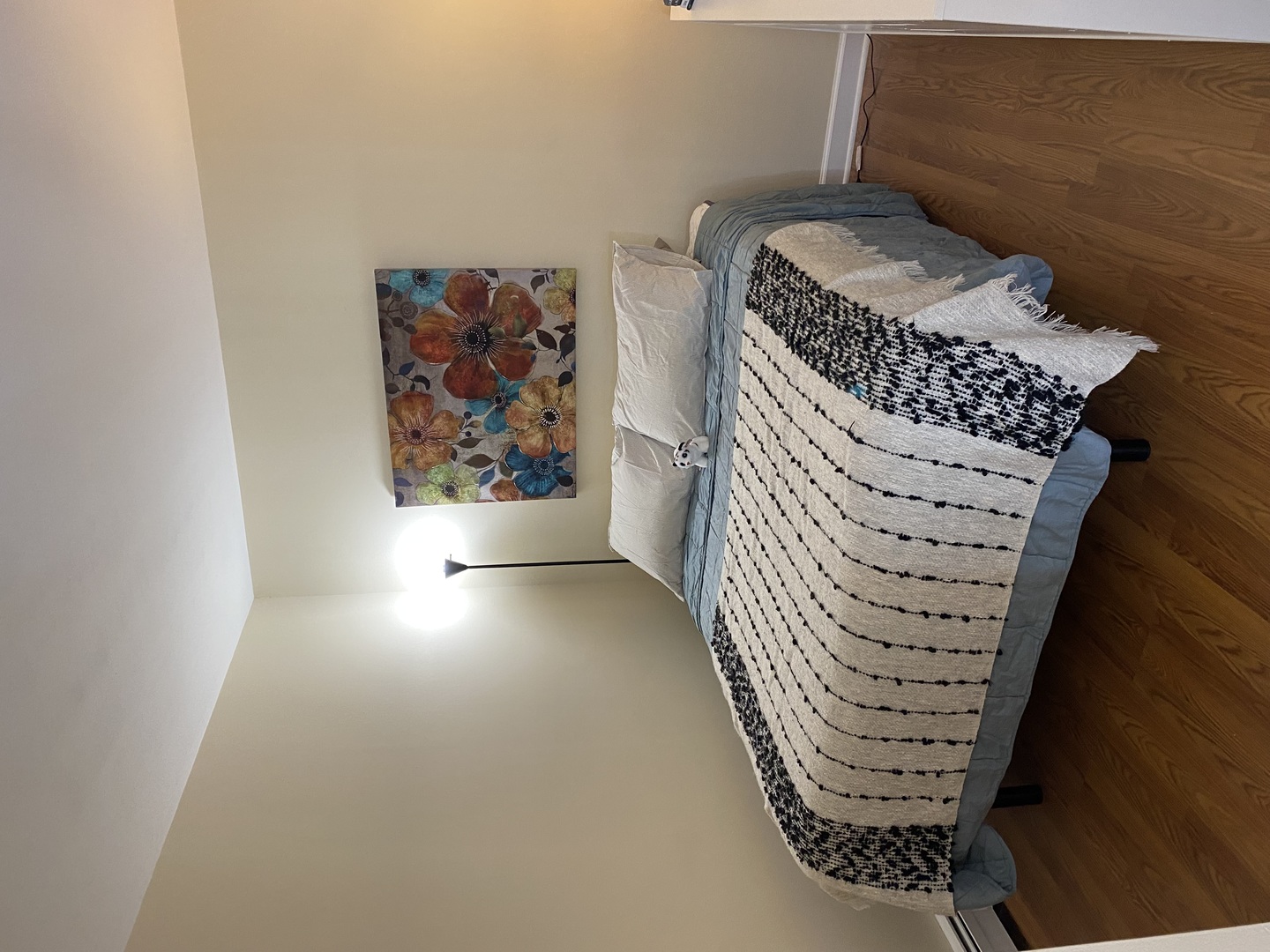 1926 Prairie Square, Unit 302 Schaumburg, IL 60173 - Photo 12 of 16 a view of entryway with paintings on the wall