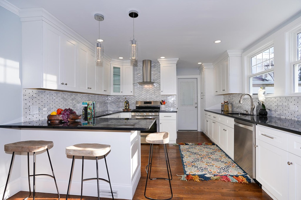 34-36 Watson Road, Unit 36 Belmont, MA 02478 - Photo 5 of 24