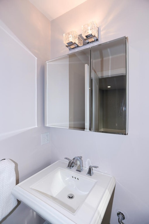 34-36 Watson Road, Unit 36 Belmont, MA 02478 - Photo 10 of 24