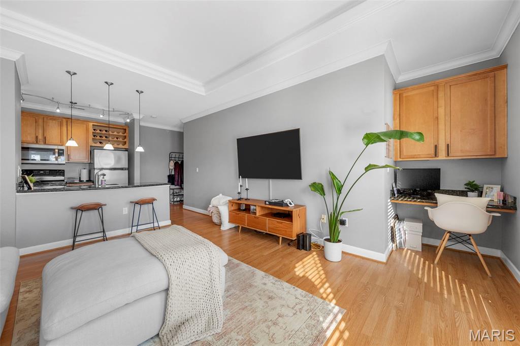 2706 Mcknight Crossing Court St. Louis, MO 63119 - Photo 4 of 20