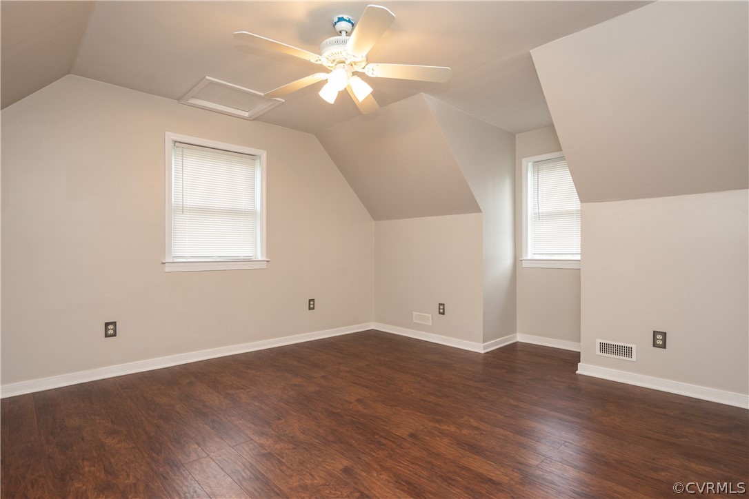 9112 Vaughan Road Petersburg, VA 23805 - Photo 12 of 21 Gallery Image 12
