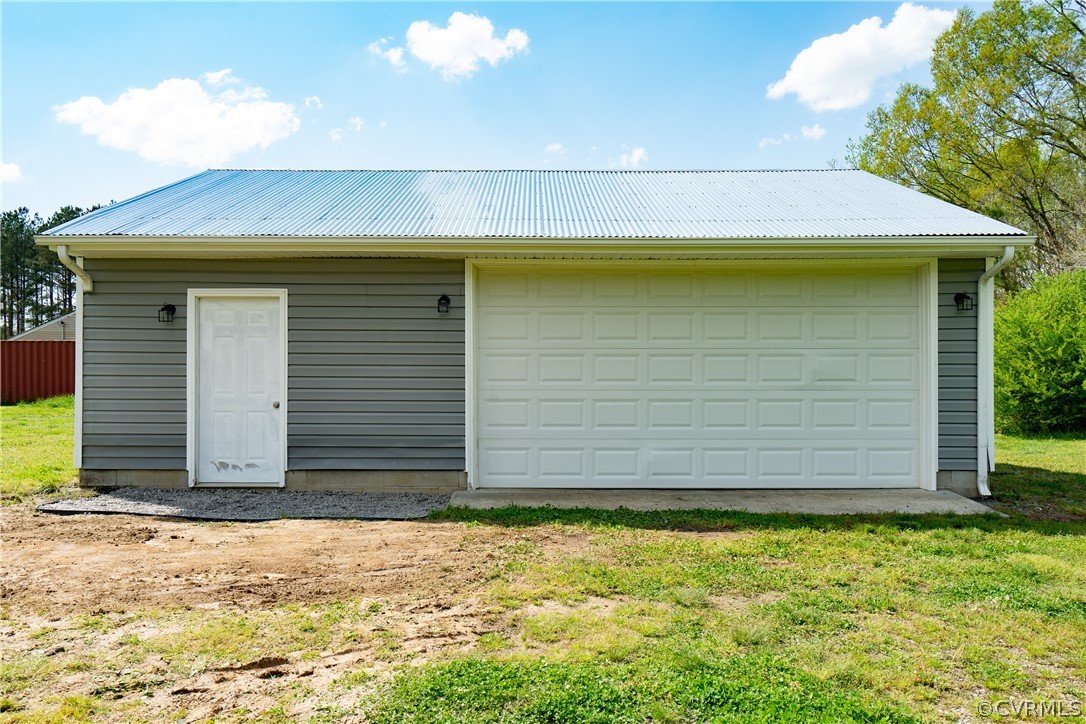 9112 Vaughan Road Petersburg, VA 23805 - Photo 2 of 21 Gallery Image 2