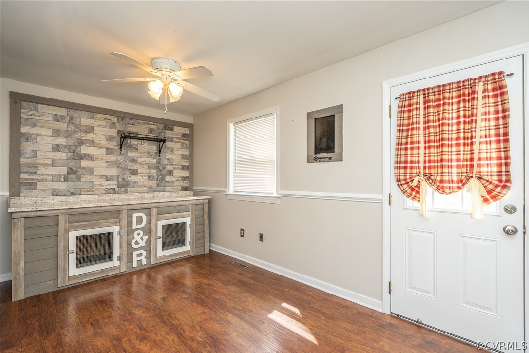 9112 Vaughan Road Petersburg, VA 23805 - Photo 7 of 21 Gallery Image 7