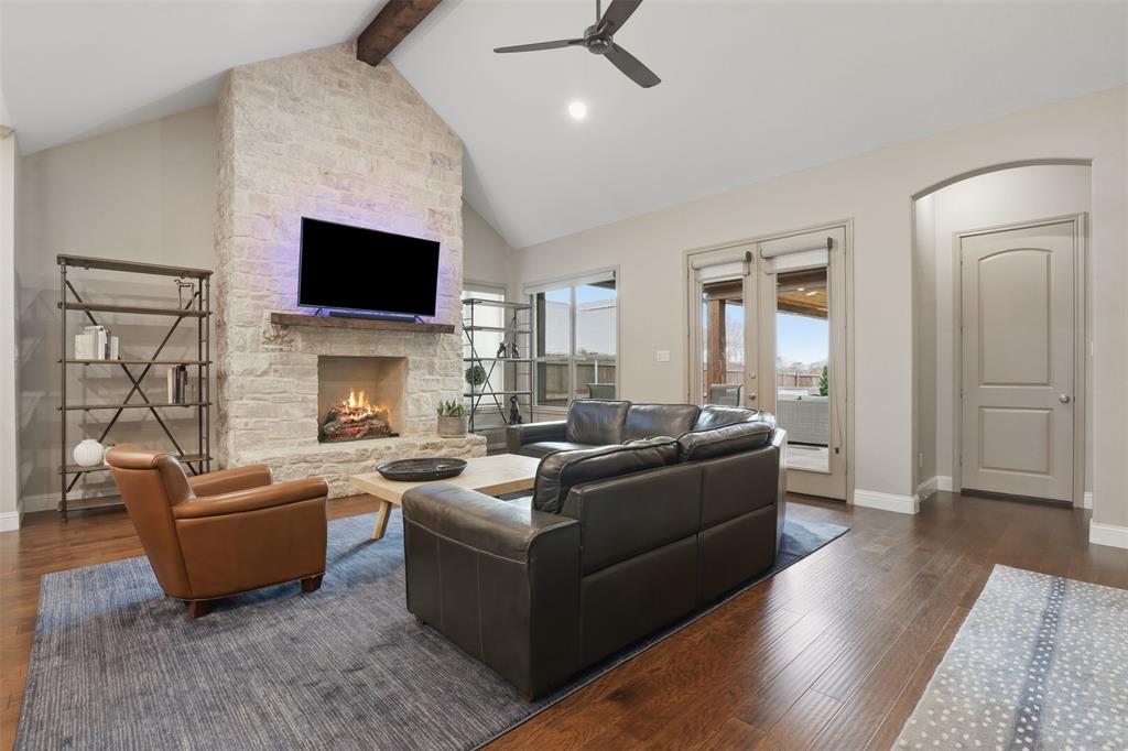 527 Trail Rider Road Fort Worth, TX 76114 - Photo 7 of 40