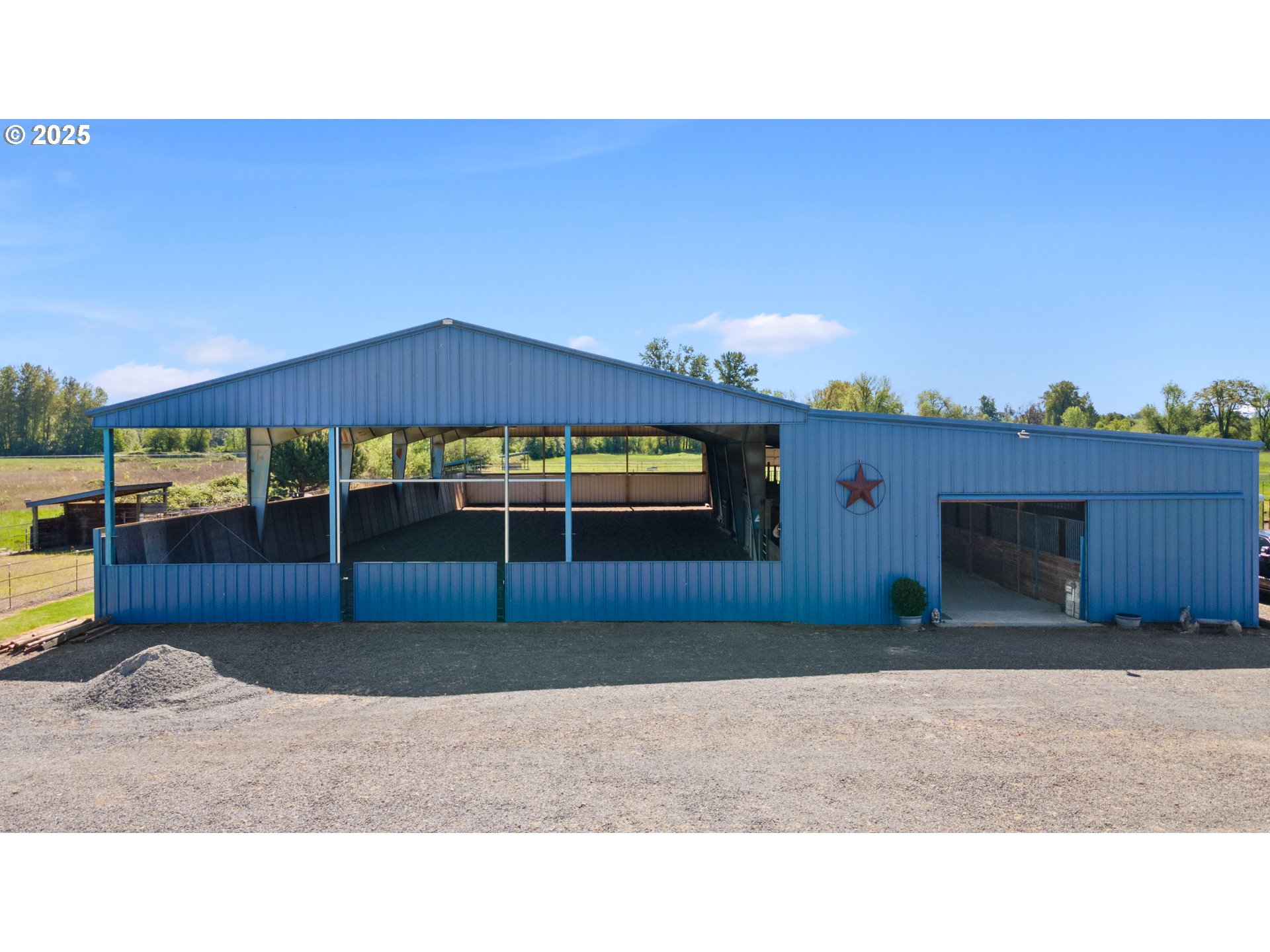 12430 South Oak Grove Road Canby, OR 97013 - Photo 15 of 34