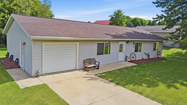 $225,900 | 704 Cemetery Road, Wilton, WI 54670
