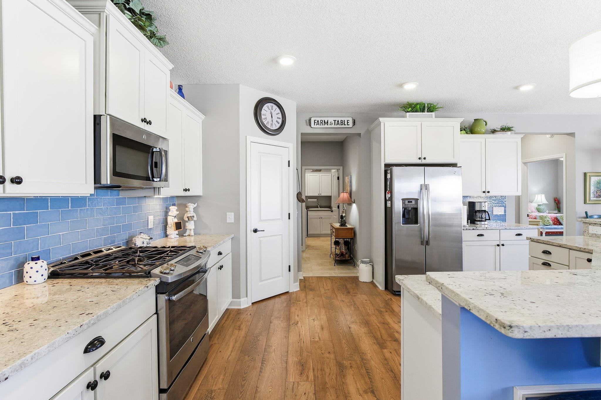 9550 Junco Road North Lake Elmo, MN 55042 - Photo 11 of 40