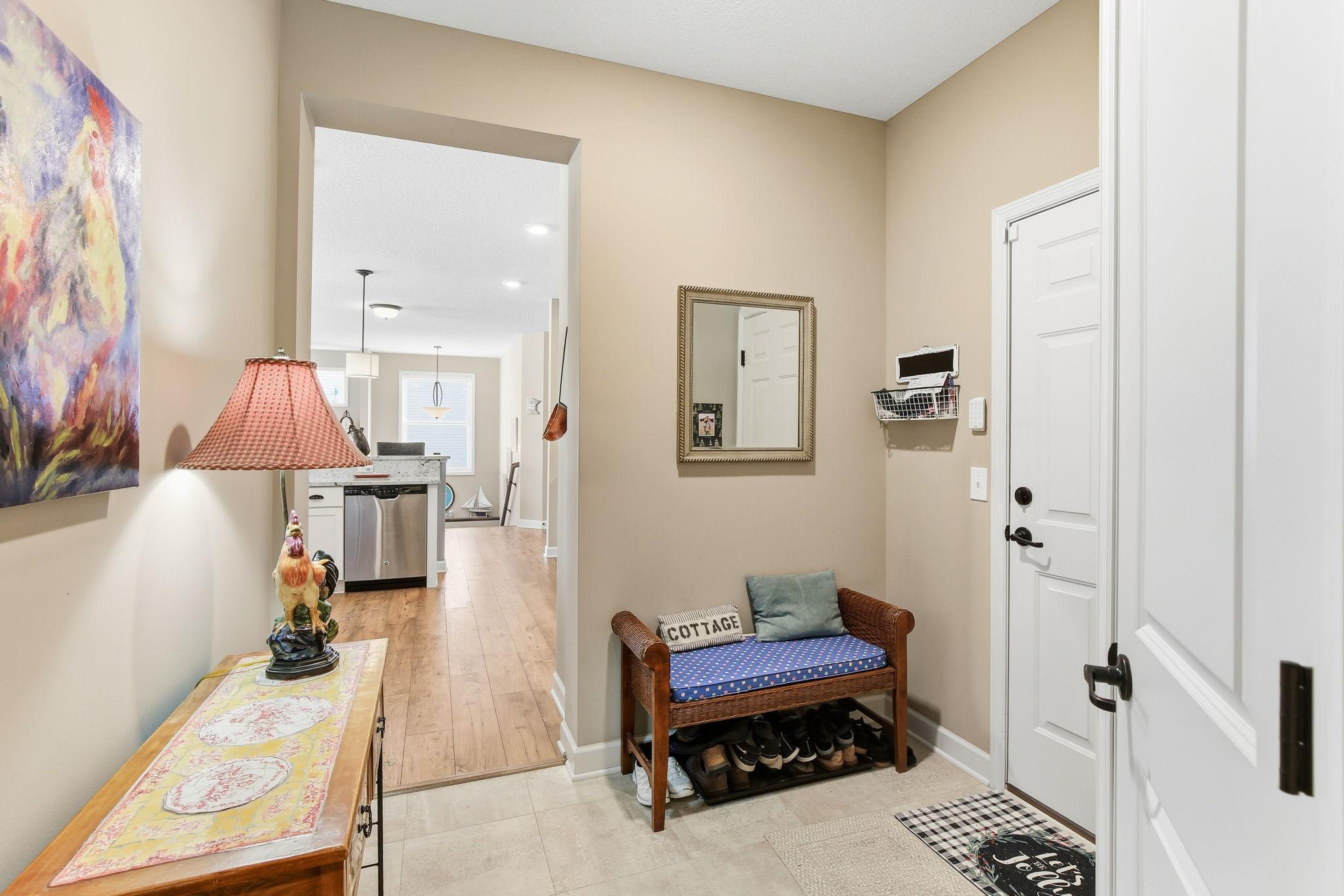 9550 Junco Road North Lake Elmo, MN 55042 - Photo 15 of 40