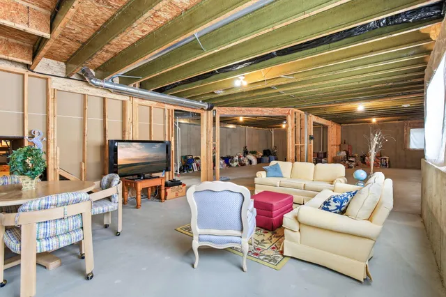 $594,900 | 9550 Junco Road North, Lake Elmo, MN 55042