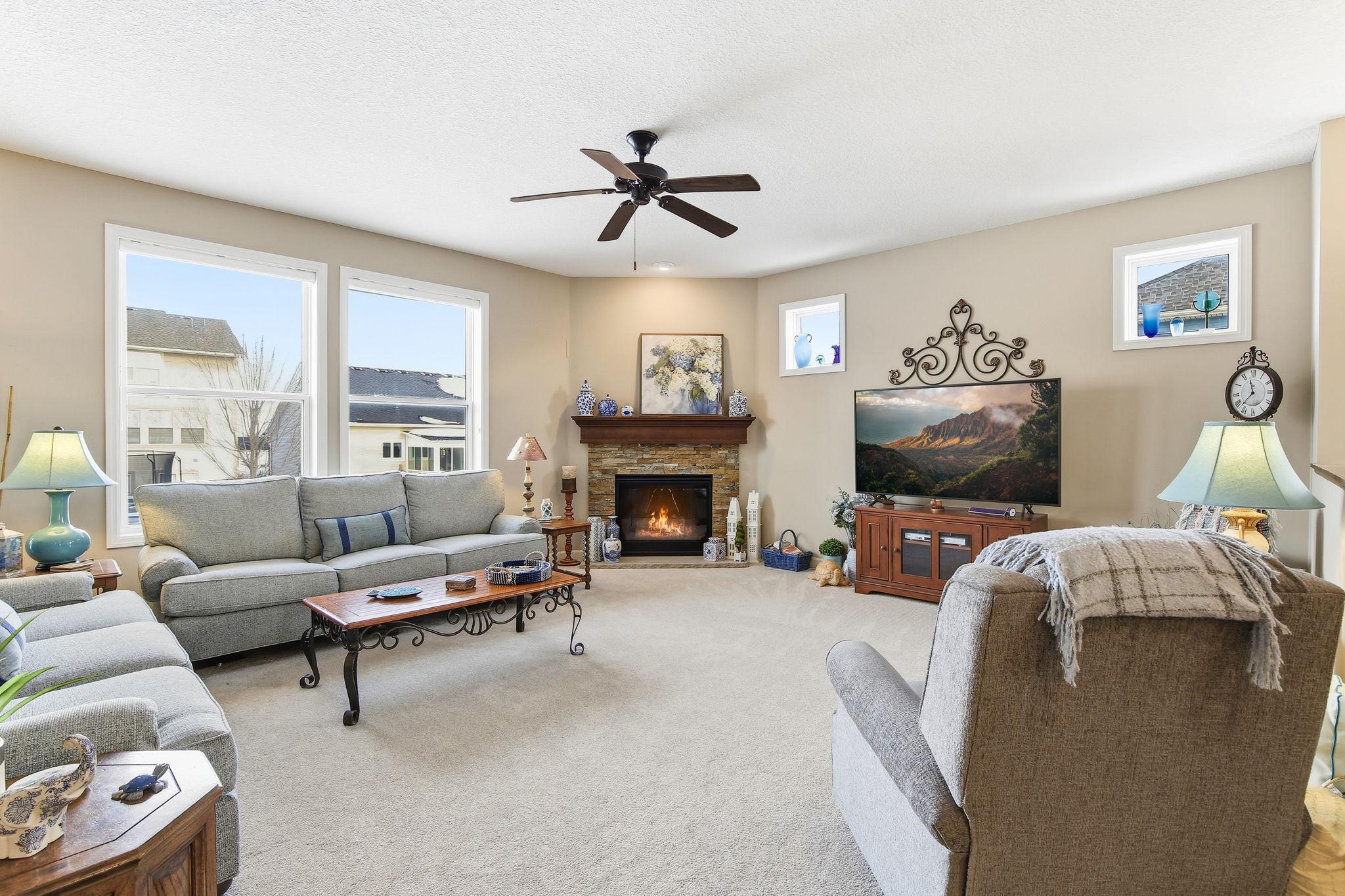 9550 Junco Road North Lake Elmo, MN 55042 - Photo 5 of 40