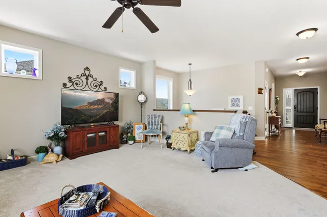 $594,900 | 9550 Junco Road North, Lake Elmo, MN 55042