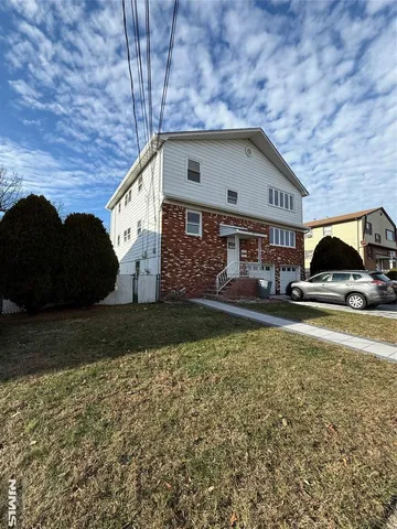 $3,500 | 33 East Joseph Street, Unit 1, Moonachie, NJ 07074