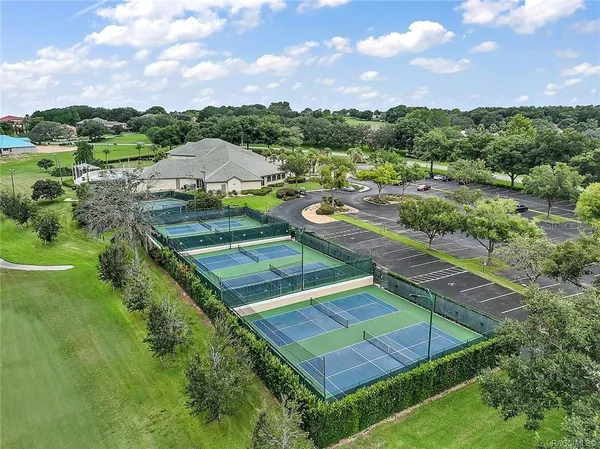 $685,000 | 1750 West Westford Path, Hernando, FL 34442