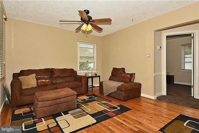 12208 Judson Road Silver Spring, MD 20902 - Photo 11 of 21 Living Room