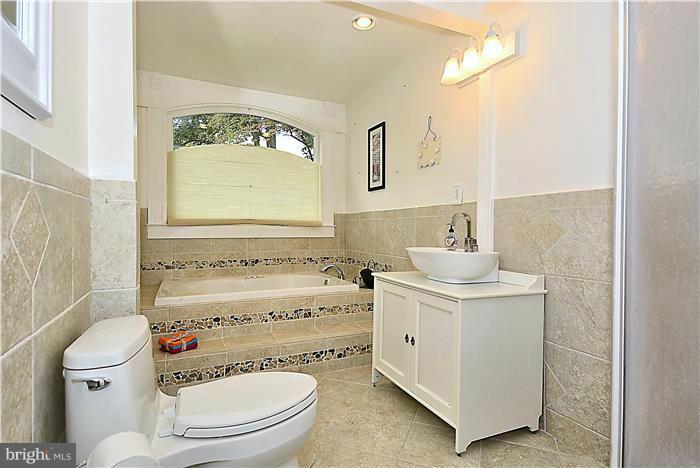 12208 Judson Road Silver Spring, MD 20902 - Photo 6 of 21 Bath (Master)